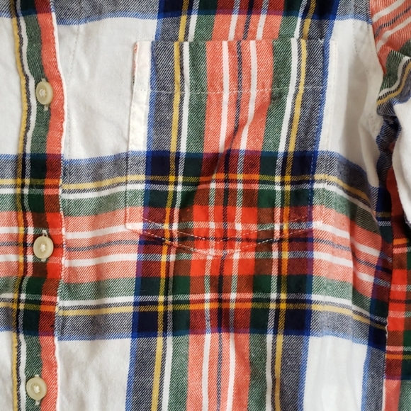 Old Navy plaid button up - Picture 3 of 5